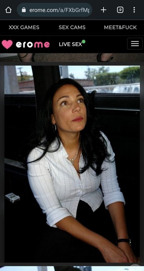 Foto desnuda filtrada de OnlyFans de Bang Bus