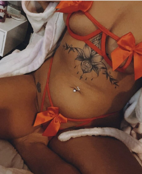 Nacktes geleaktes OnlyFans-Foto von Kerrieessex