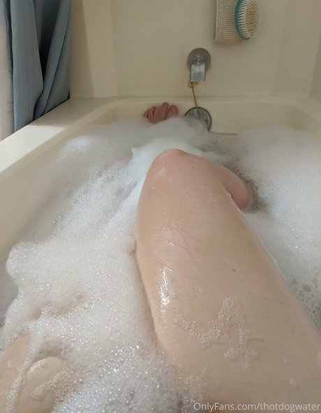 Alasti lekkinud OnlyFans-i pilt Thotdogwater