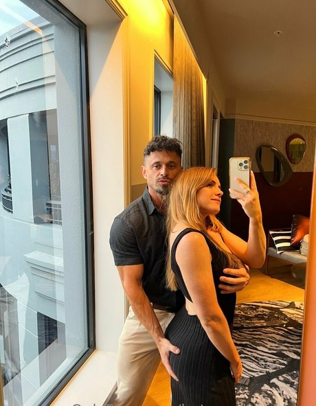 Hotcoupleonshow  nude leaked OnlyFans photo