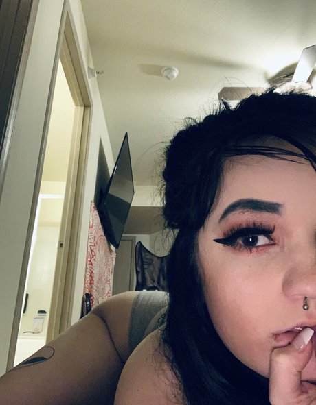 Nøgent lækket OnlyFans-billede af Gothxxxbarbie