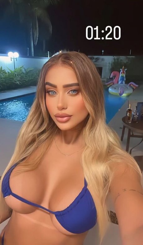 Naken läckt OnlyFans-bild av Ca Foshecato