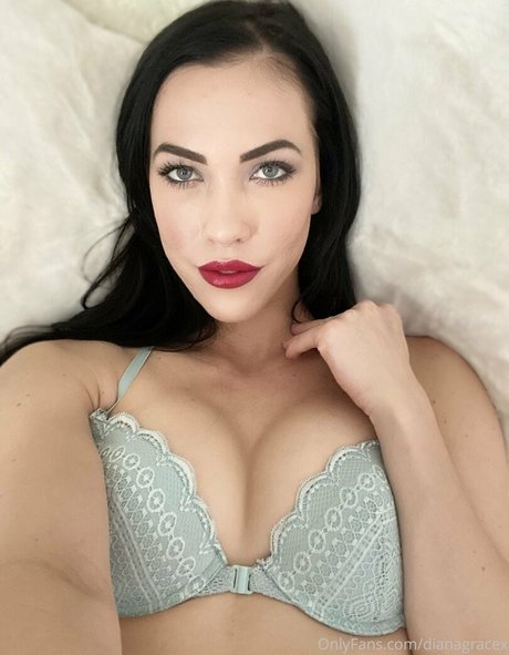 Foto di nudo di fuga di OnlyFans di Dianagracex