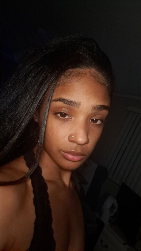 Naken läckt OnlyFans-bild av Tima