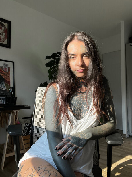 Naken läckt OnlyFans-bild av Lilith