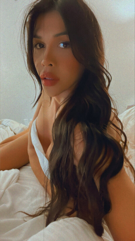 Alaston vuotanut OnlyFans-kuva Estefania