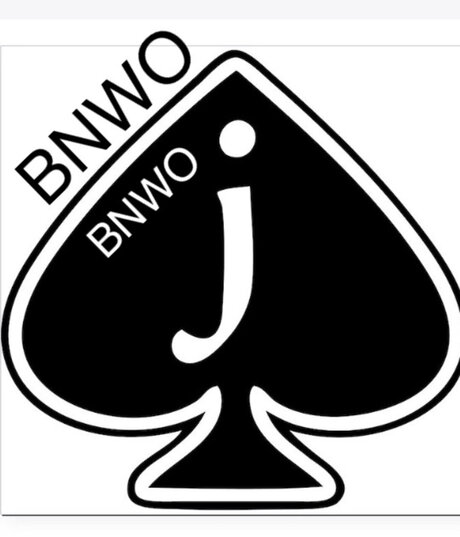 Naakte gelekte OnlyFans-foto van Black Owned Ampamp Operated