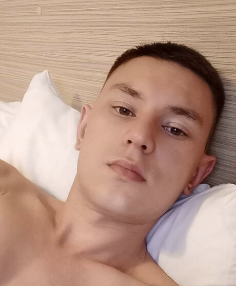 Naken läckt OnlyFans-bild av Cold Guy