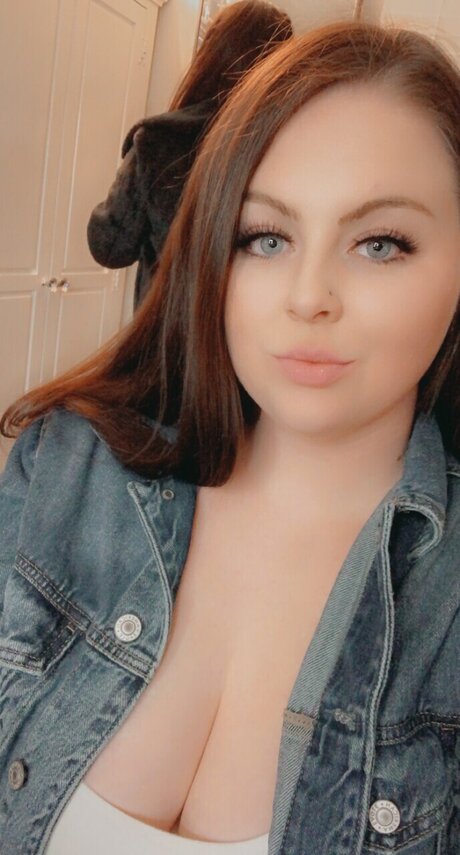 Naken läckt OnlyFans-bild av Phatbitch