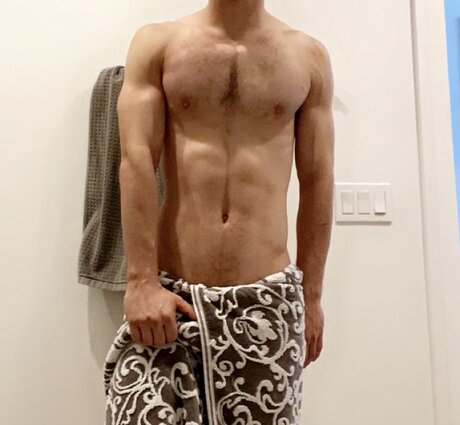 Naken läckt OnlyFans-bild av Chris Xxx