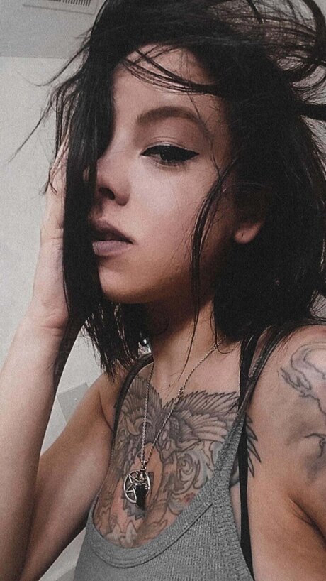Nagie wyciekłe zdjęcie OnlyFans od Buttercup