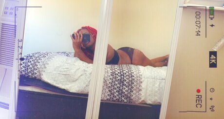 Foto nua vazada do OnlyFans de Soul Feeder