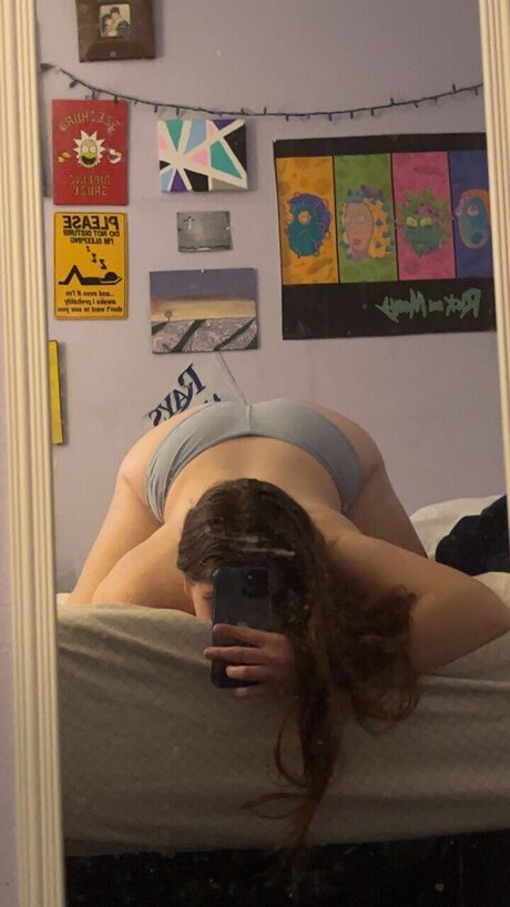 Обнаженная фотография утечки OnlyFans от Z