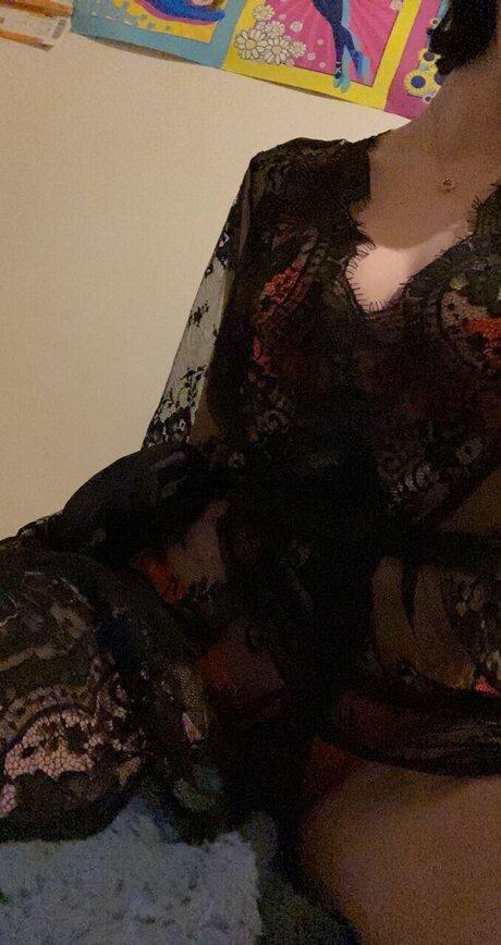 Naakte gelekte OnlyFans-foto van Rach E