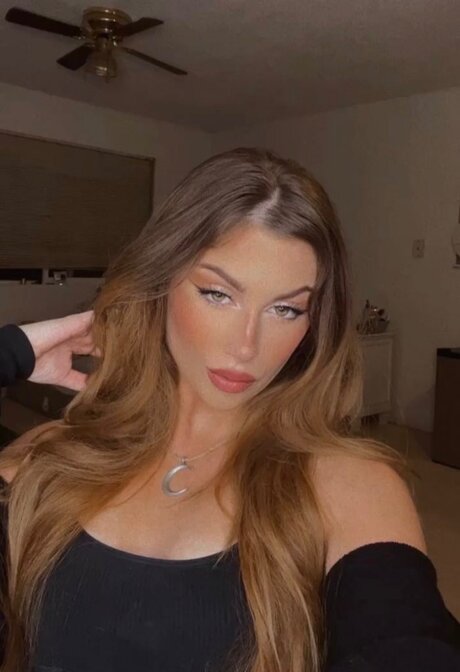 Naken läckt OnlyFans-bild av Babycuddle