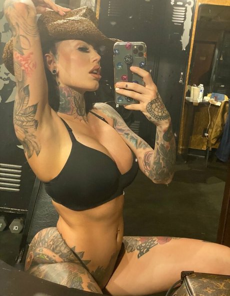 Naken läckt OnlyFans-bild av Whitedovecries