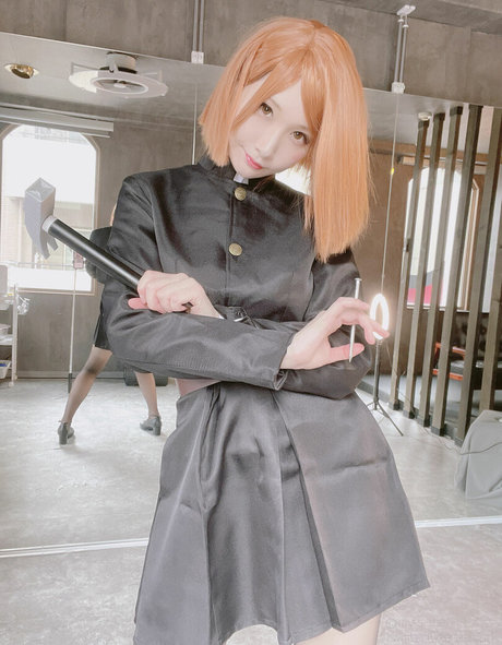 Naken läckt OnlyFans-bild av Atsuki