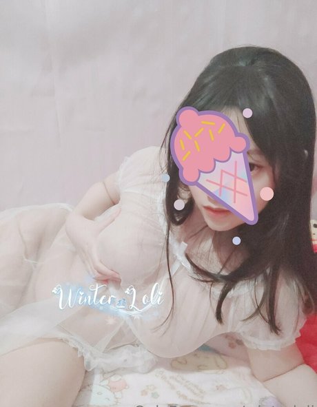 Naken läckt OnlyFans-bild av Winterlolly