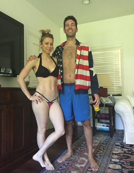 Iliza Shlesinger