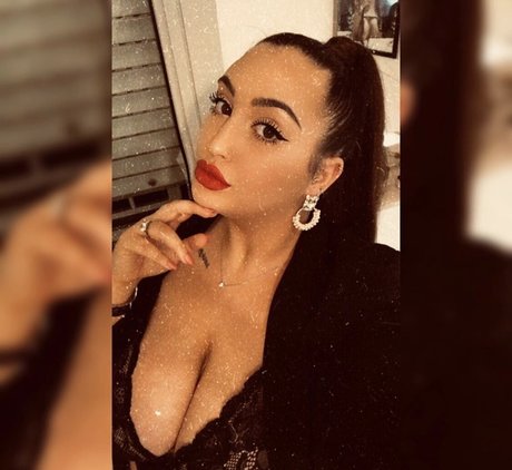 Foto desnuda filtrada de OnlyFans de Alessia Barbarossa