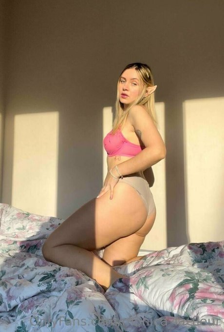 Nacktes geleaktes OnlyFans-Foto von Marrystrawberry