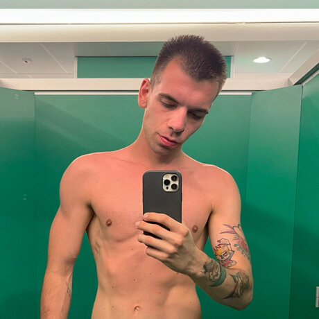 Photo nue de fuite OnlyFans de Skorlin2000