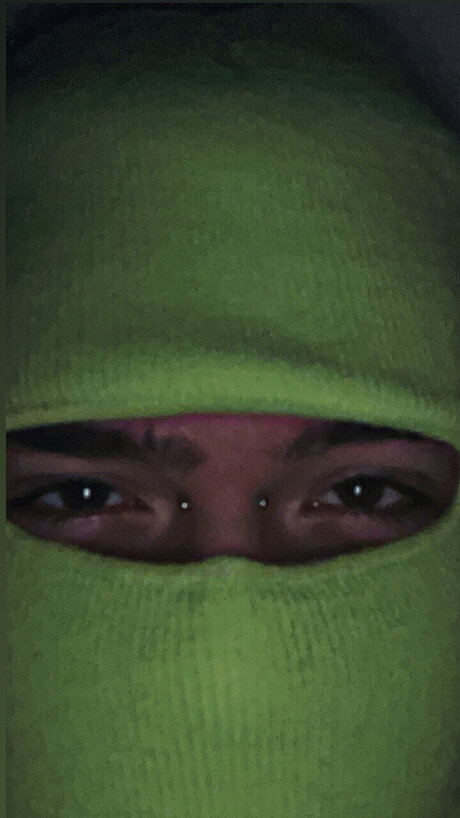 Naakte gelekte OnlyFans-foto van Masked03