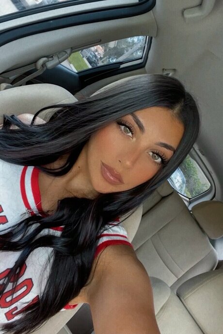 Naken läckt OnlyFans-bild av Nikki