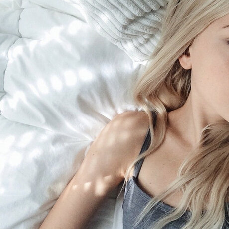 Naken läckt OnlyFans-bild av Monica