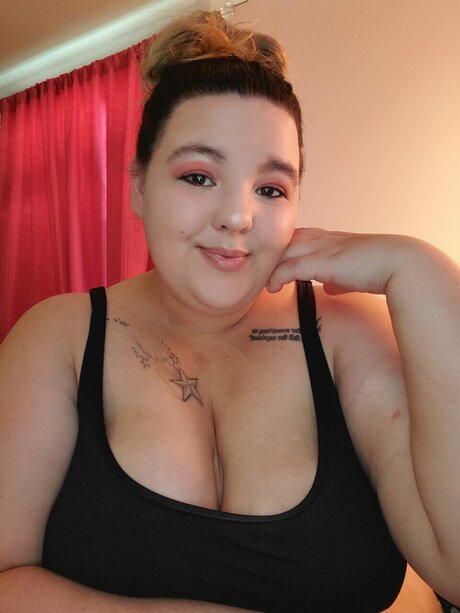 Обнаженная фотография утечки OnlyFans от Chelle