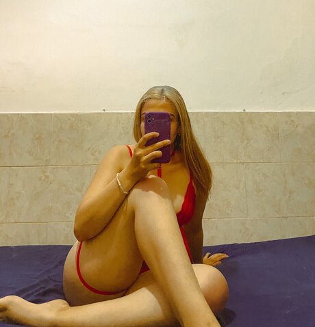 Naken läckt OnlyFans-bild av Hfb19