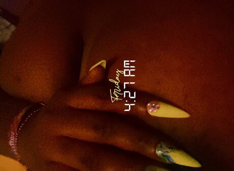 Foto desnuda filtrada de OnlyFans de Ganjabaeshay