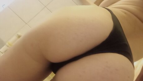 Naken läckt OnlyFans-bild av Softcandy