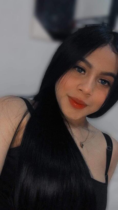 Foto nua vazada do OnlyFans de Angisbel Paola