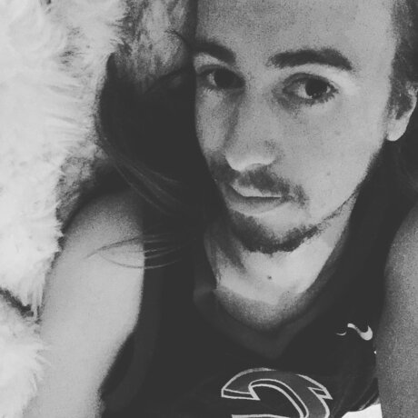 Naakte gelekte OnlyFans-foto van M