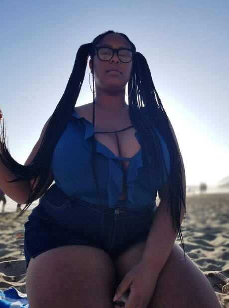 Обнаженная фотография утечки OnlyFans от Thegoddesschannel