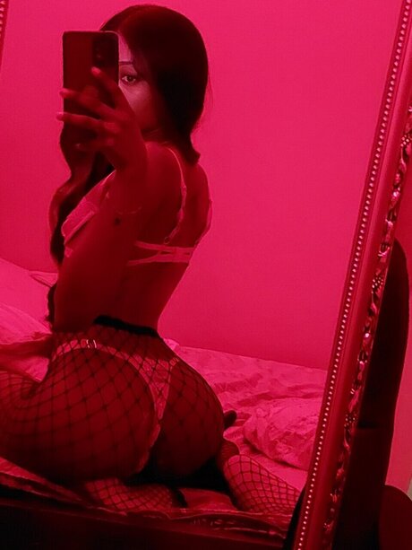 Naken läckt OnlyFans-bild av Amor