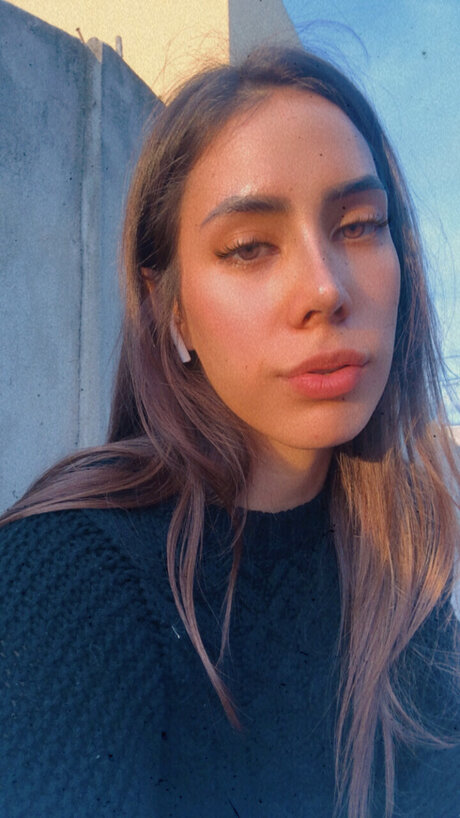 Naakte gelekte OnlyFans-foto van Melany