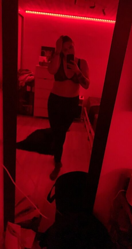 Photo nue de fuite OnlyFans de Sanny
