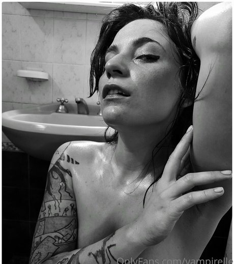 Nacktes geleaktes OnlyFans-Foto von Goatredhead