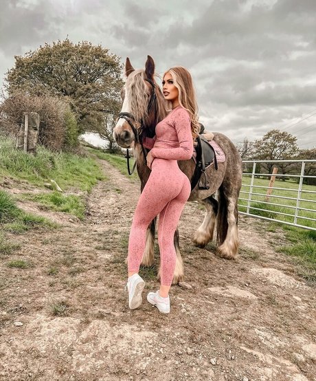 Xavia Brooke