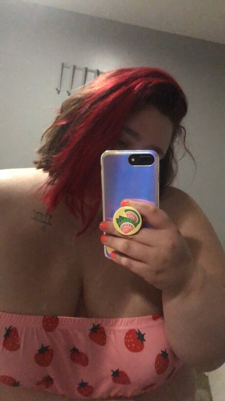 Naken läckt OnlyFans-bild av Chaos