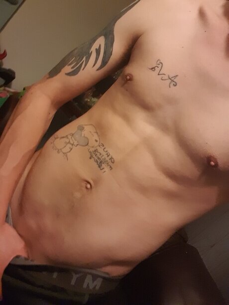 Naken läckt OnlyFans-bild av Williamblades