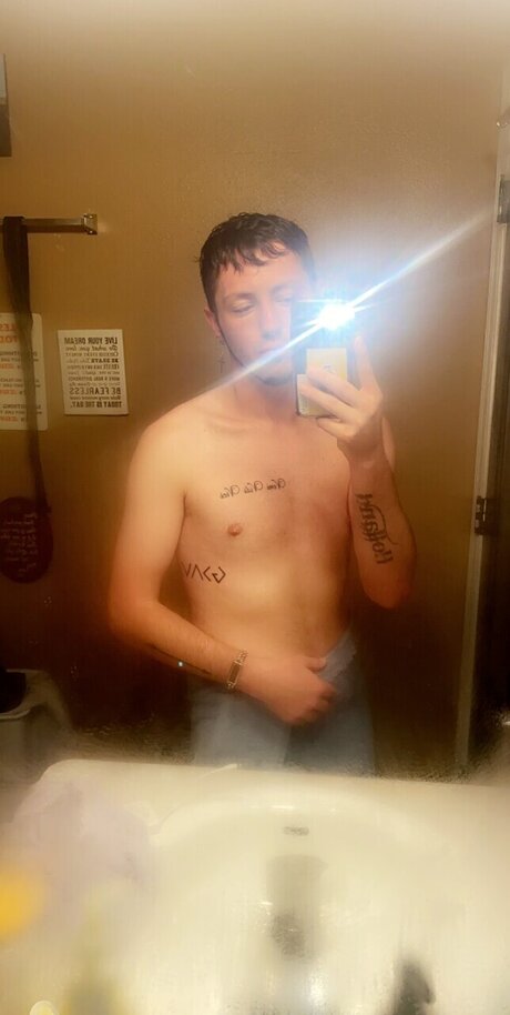 Foto nua vazada do OnlyFans de Dalton