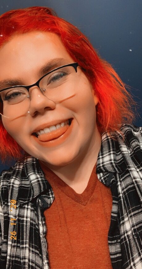 Naken läckt OnlyFans-bild av Cymri Bradley