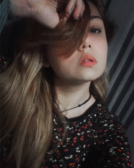 Naken läckt OnlyFans-bild av Cherry Cats 