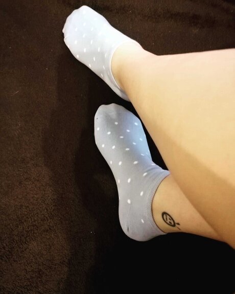 Naken läckt OnlyFans-bild av Itryyoursocks