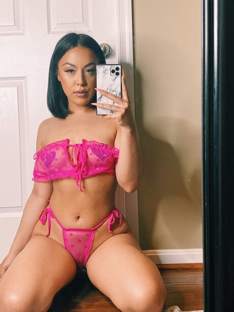 Naken läckt OnlyFans-bild av Hannahpie