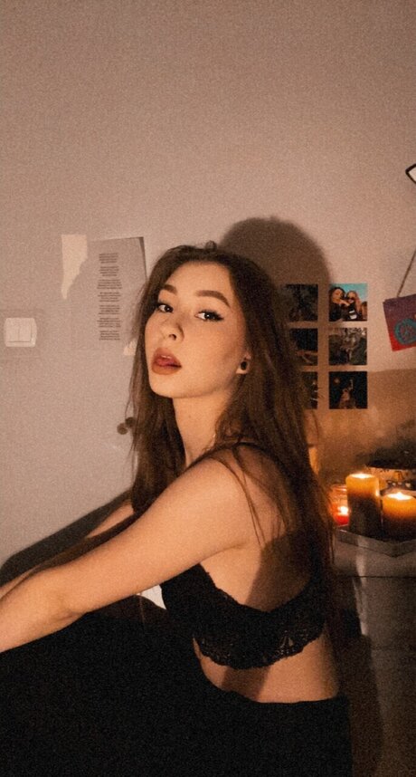 Naken läckt OnlyFans-bild av Julia
