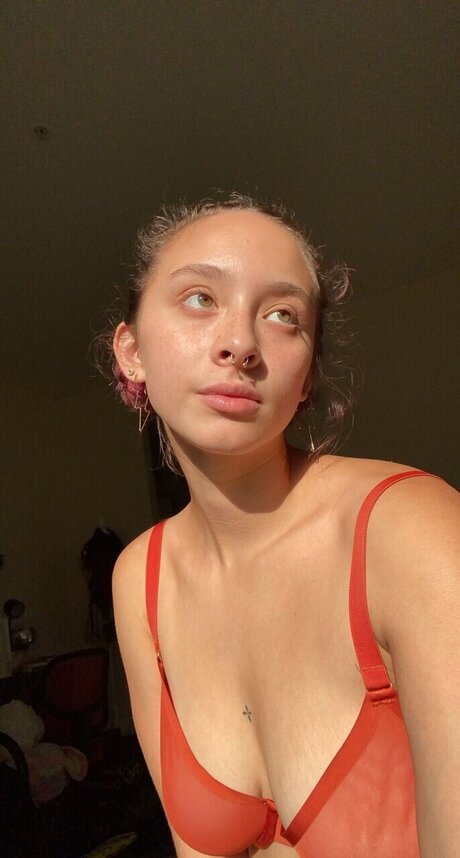Alaston vuotanut OnlyFans-kuva Natalie Rose